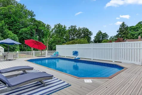 193 Catherine Street Buchanan NY 10511