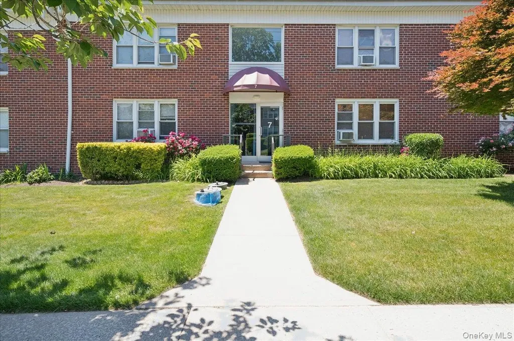 7 Wainwright Avenue Yonkers NY 10710