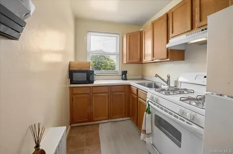 7 Wainwright Avenue Yonkers NY 10710