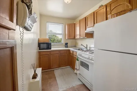 7 Wainwright Avenue Yonkers NY 10710