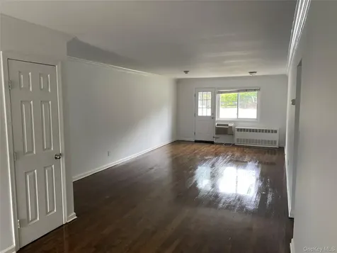 536 Dawson Lane Jericho NY 11753