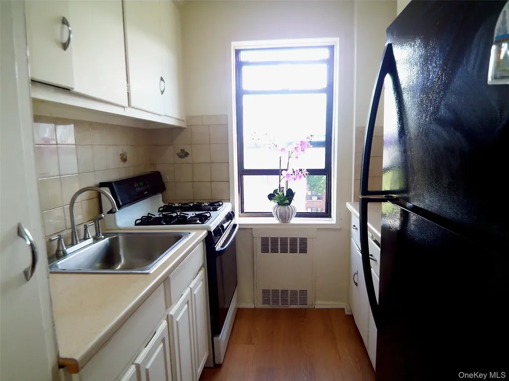 1 Fisher Drive Mount Vernon NY 10552