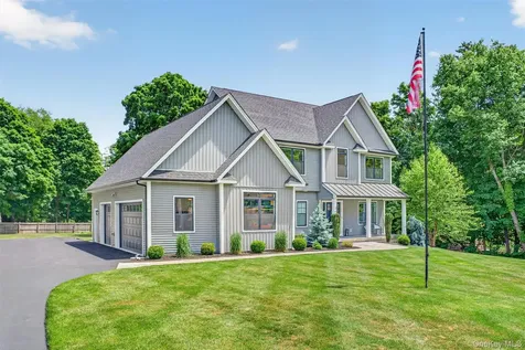 268 Lake Road Salisbury Mills NY 12577