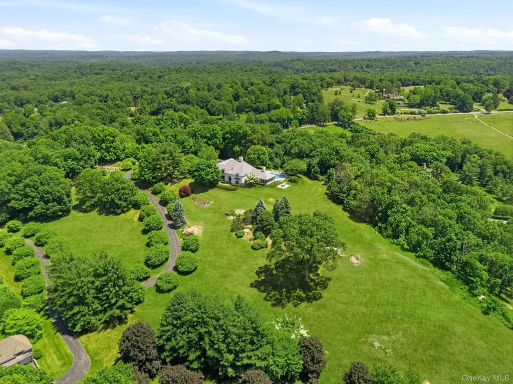 20 Meeting House Road Bedford Corners NY 10549