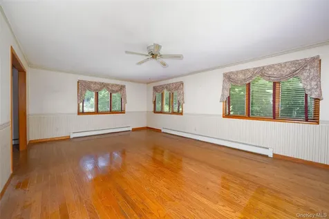 89 Edgehill Drive Wappingers Falls NY 12590