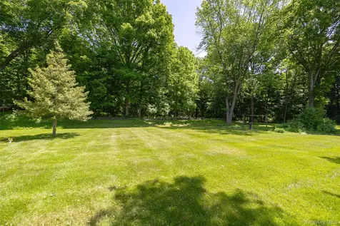 89 Edgehill Drive Wappingers Falls NY 12590