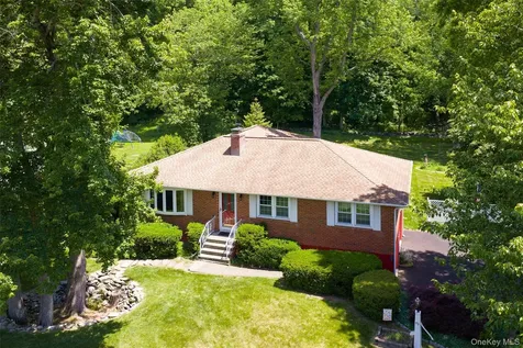89 Edgehill Drive Wappingers Falls NY 12590