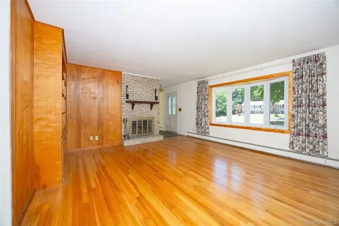 89 Edgehill Drive Wappingers Falls NY 12590