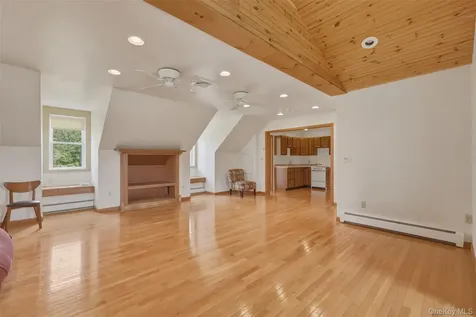 79 Millbrook Road Wallkill NY 12589