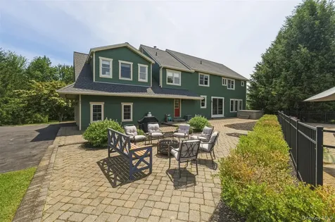 79 Millbrook Road Wallkill NY 12589