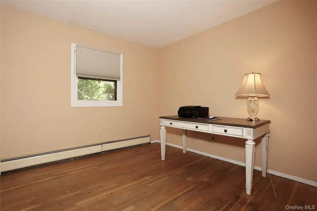 150 Schweizer Lane Bardonia NY 10954