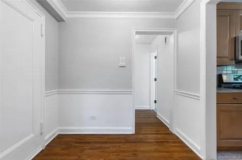 9 Sentry Place Scarsdale NY 10583