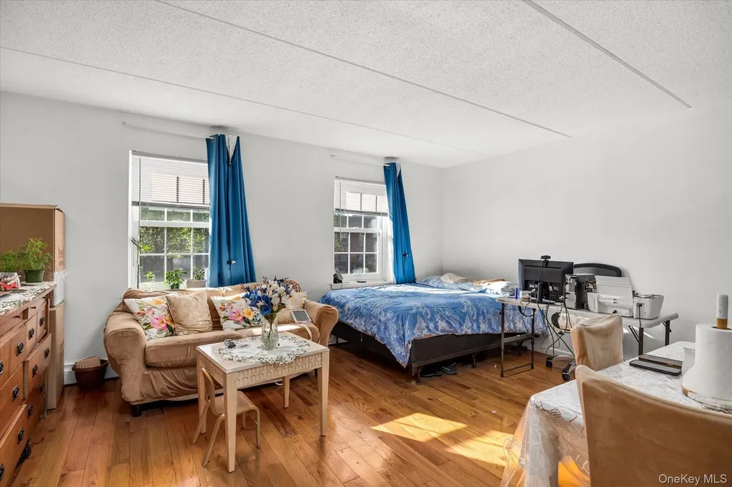 2058 Washington Avenue Bronx NY 10457