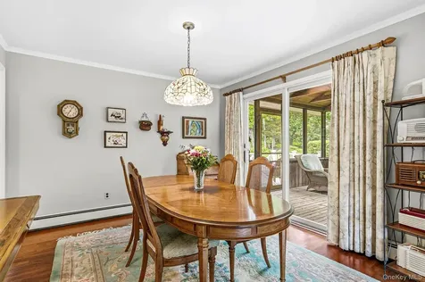 22 Locksley Lane Bedford Hills NY 10507