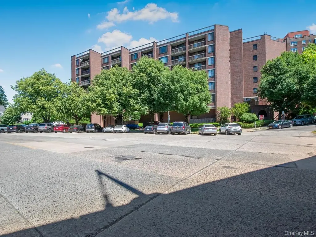 777 N Macquesten Parkway Mount Vernon NY 10552