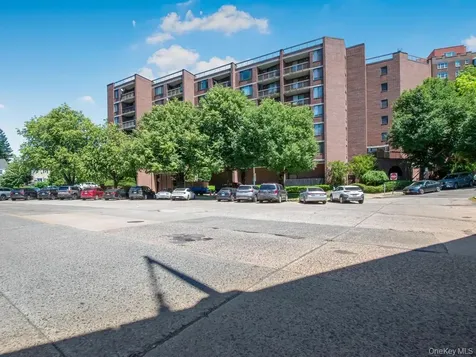 777 N Macquesten Parkway Mount Vernon NY 10552