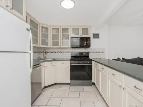 777 N Macquesten Parkway Mount Vernon NY 10552