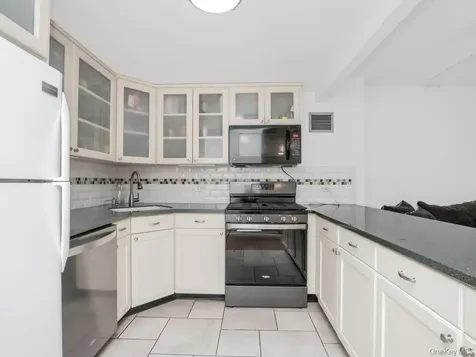 777 N Macquesten Parkway Mount Vernon NY 10552