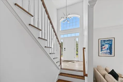 103 Teakettle Spout Road Mahopac NY 10541