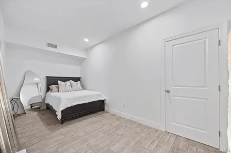 103 Teakettle Spout Road Mahopac NY 10541