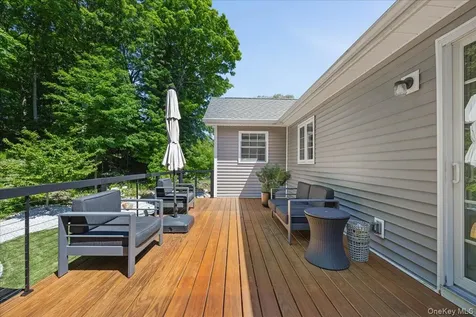 103 Teakettle Spout Road Mahopac NY 10541