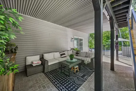 103 Teakettle Spout Road Mahopac NY 10541