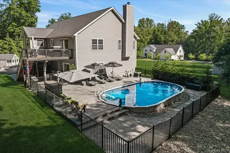 103 Teakettle Spout Road Mahopac NY 10541