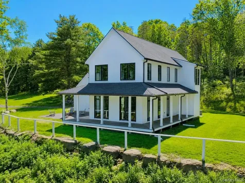 720 Sunny Hill Road Greenville NY 12083