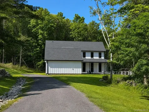 720 Sunny Hill Road Greenville NY 12083