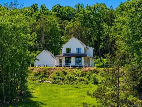 720 Sunny Hill Road Greenville NY 12083