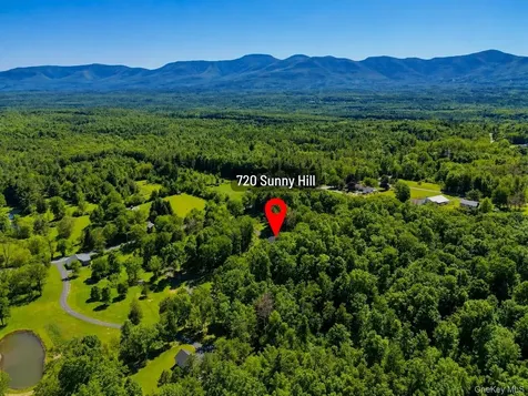 720 Sunny Hill Road Greenville NY 12083
