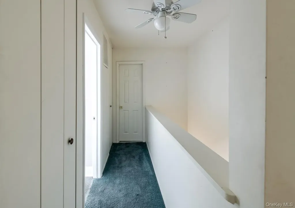8 Knightsbridge Poughkeepsie NY 12603