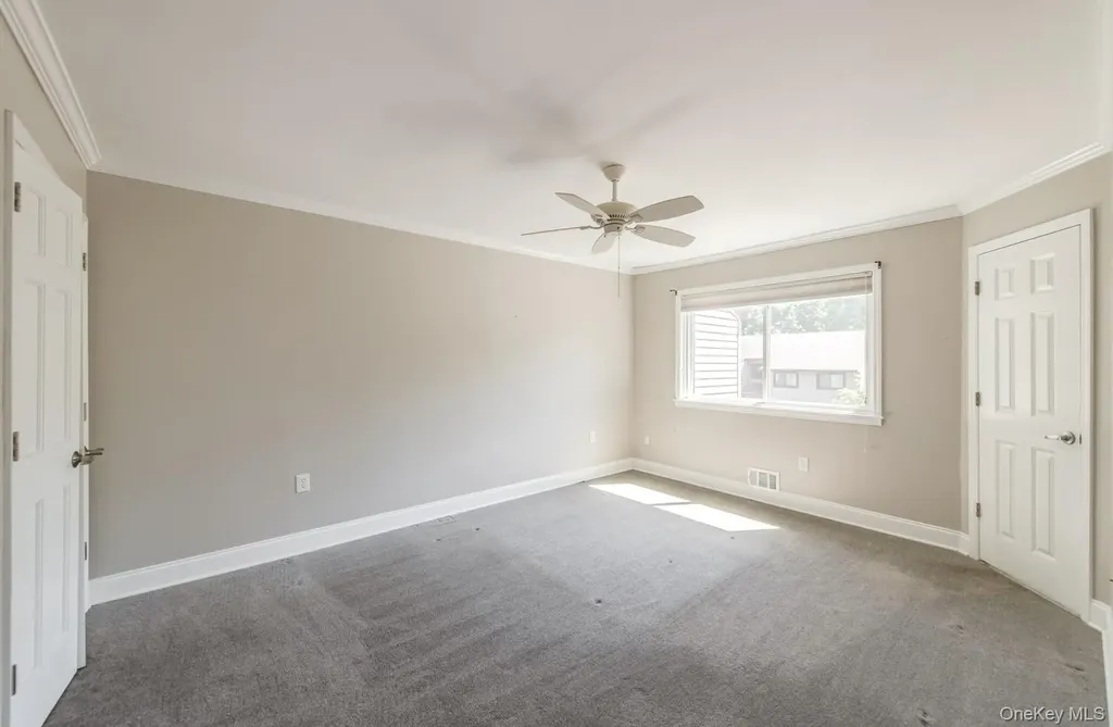8 Knightsbridge Poughkeepsie NY 12603