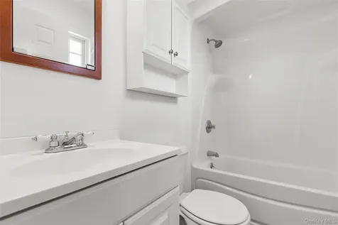 415 1st Street Greenport NY 11944