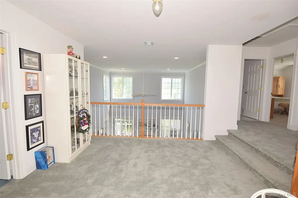 56 Foxglove Row Aquebogue NY 11901