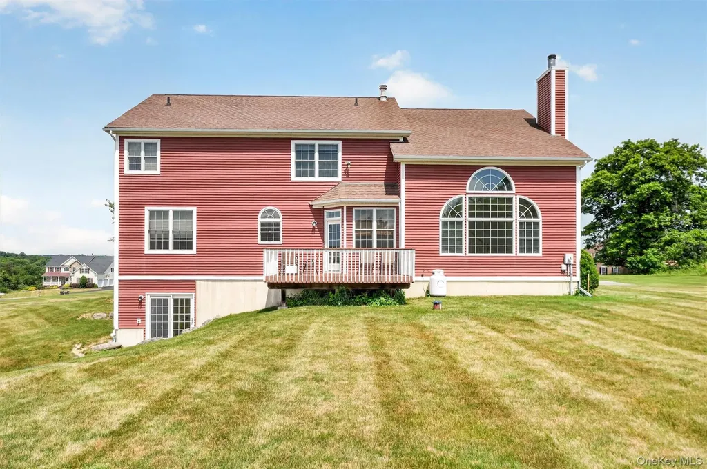 12 Brewster Court Washingtonville NY 10992