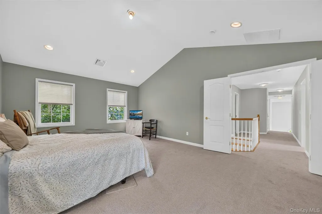 12 Brewster Court Washingtonville NY 10992