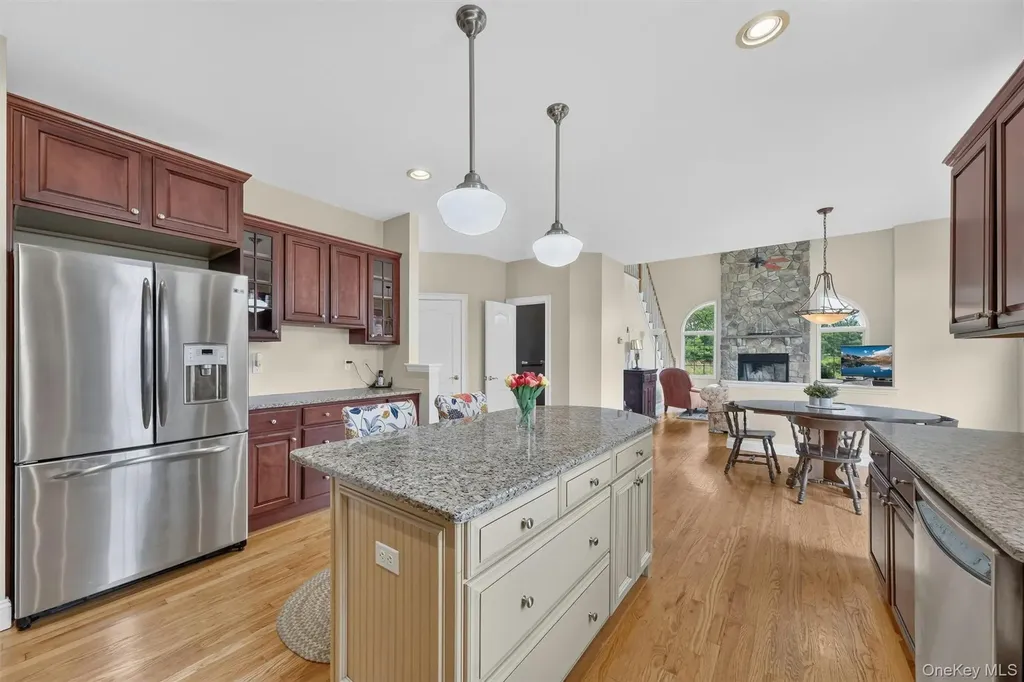 12 Brewster Court Washingtonville NY 10992