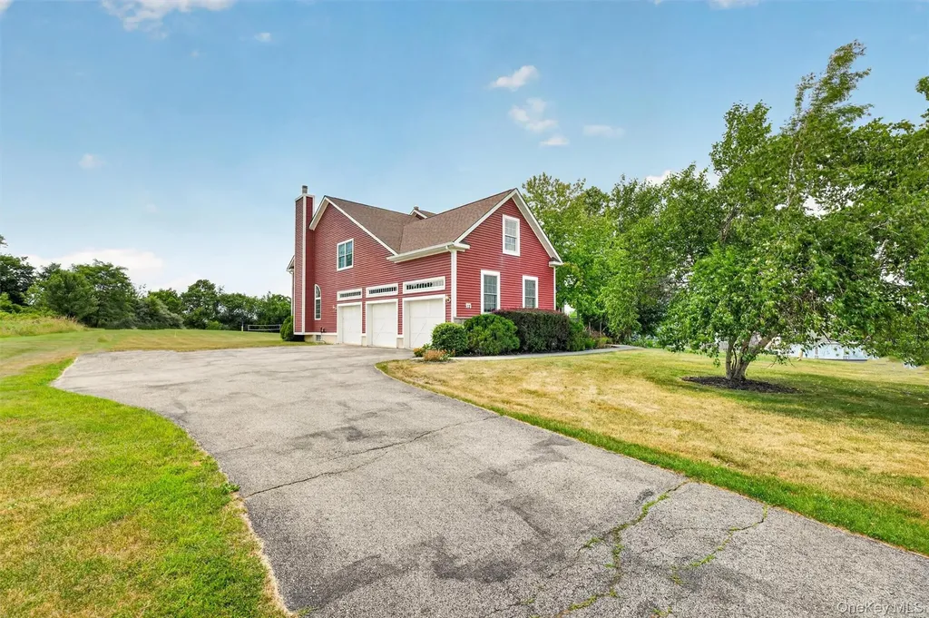12 Brewster Court Washingtonville NY 10992