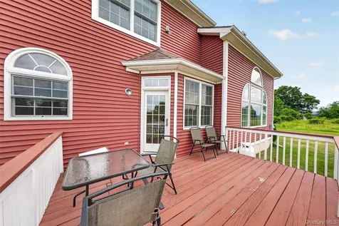 12 Brewster Court Washingtonville NY 10992