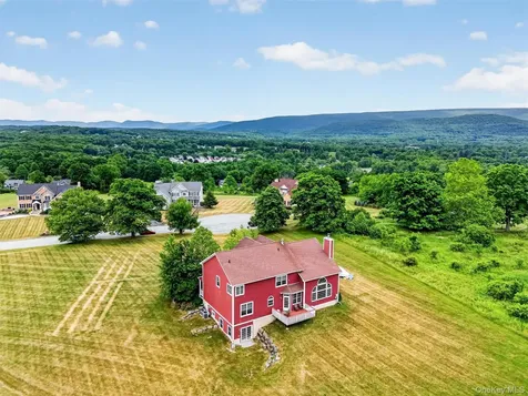 12 Brewster Court Washingtonville NY 10992