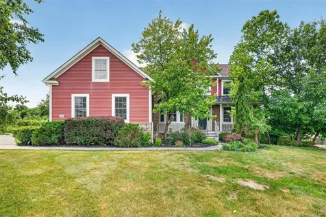 12 Brewster Court Washingtonville NY 10992