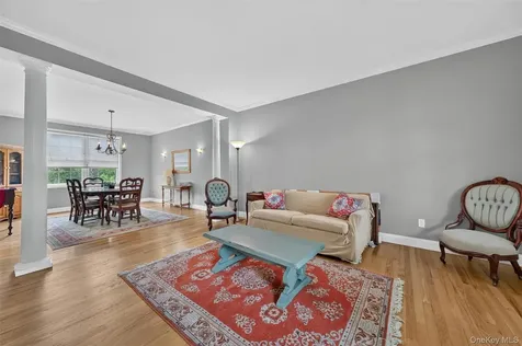 12 Brewster Court Washingtonville NY 10992