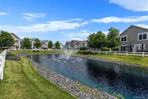 52102 Beech Tree Lane Plainview NY 11803