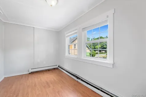 85 Bleloch Avenue Peekskill NY 10566
