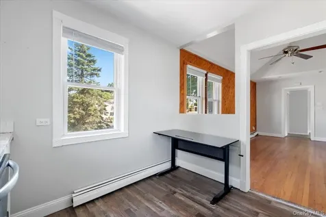 85 Bleloch Avenue Peekskill NY 10566