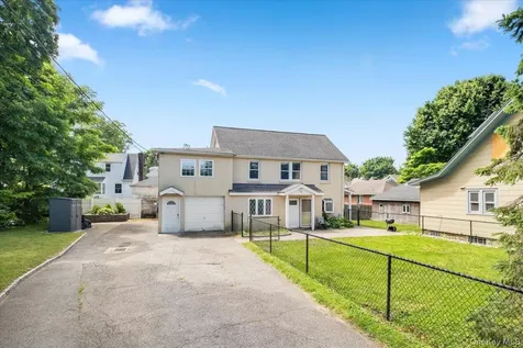 85 Bleloch Avenue Peekskill NY 10566
