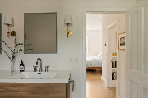33 Davis Street Beacon NY 12508