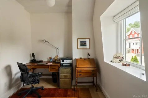33 Davis Street Beacon NY 12508