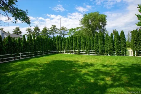 7 Merillon Avenue Garden City NY 11530
